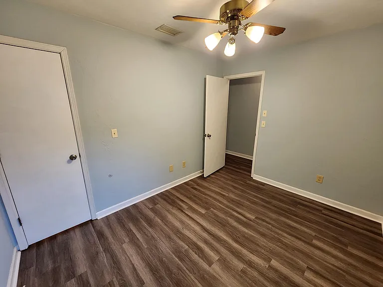 332 Hayden Rd — Photo 22