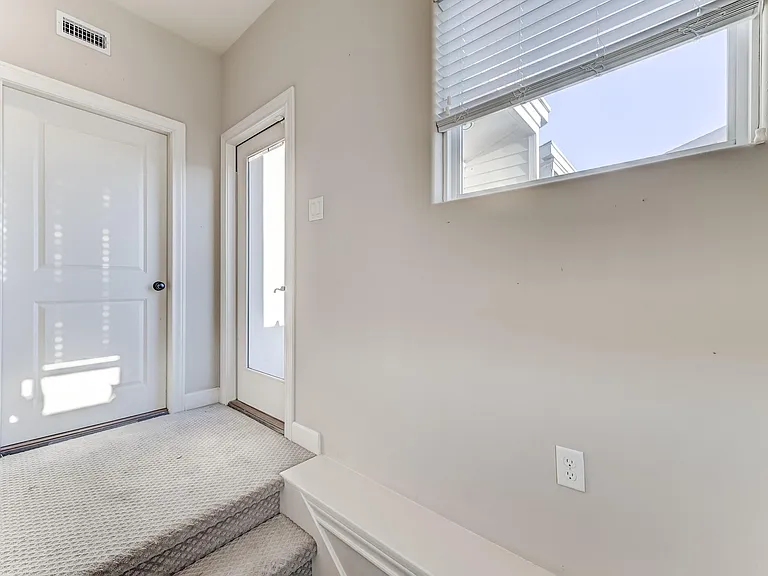1325 W 24th St #D — Photo 34