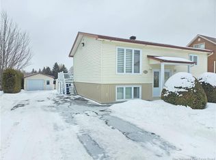 259 Marie, Beresford, NB E8K 1P4