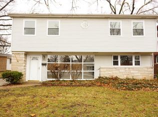 17644 Briar Ave, Homewood, IL 60430