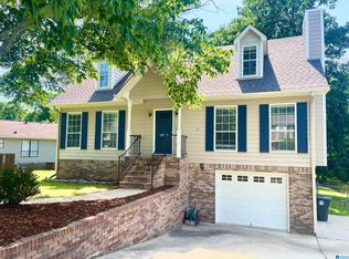1520 Cedargate Cir, Birmingham, AL 35235