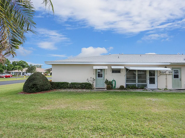 404 Sandpiper Dr #D — Photo 26