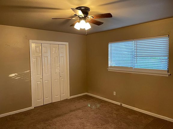 3rd image of 9527 Bryce Dr