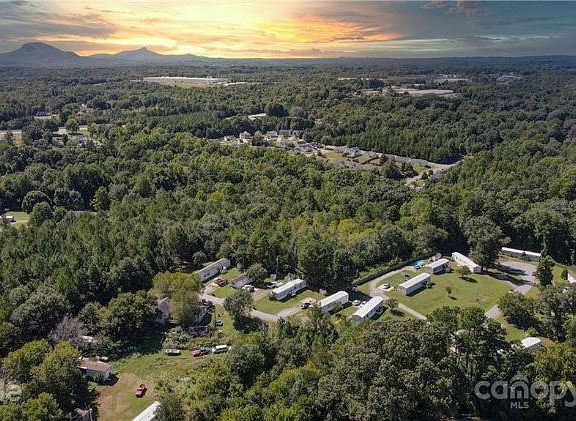 2nd image of 201 Tall Pines Ln