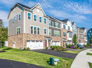 136 Curtis Ct #136, Pittsburgh, PA