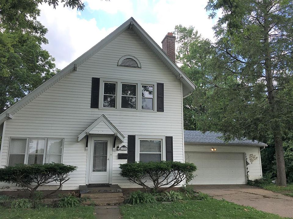 2nd image of 1520 N Gilbert St