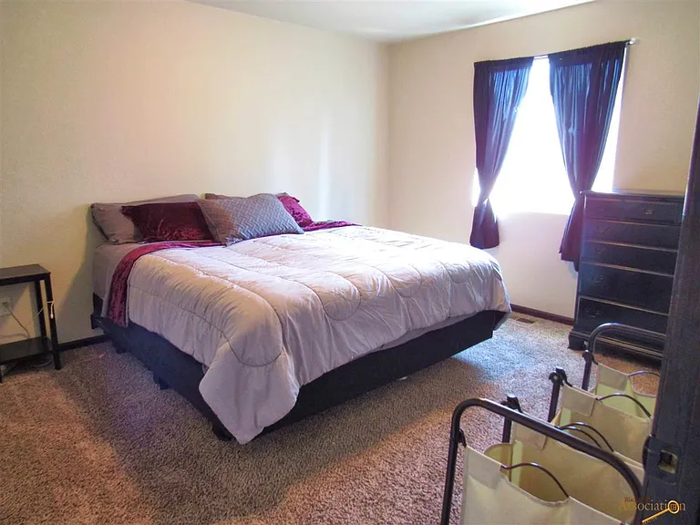 2883 Johnson Ranch Rd — Photo 5