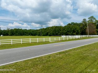 7 Cheraw Rd, Hamlet, NC 28345