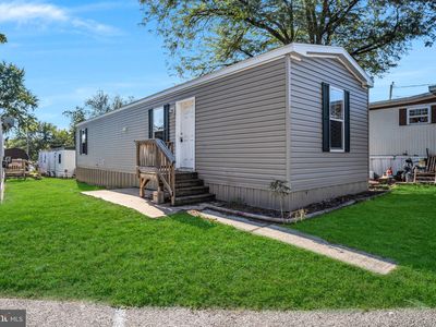 52 Mobile Dr, Thomasville, PA, 17364