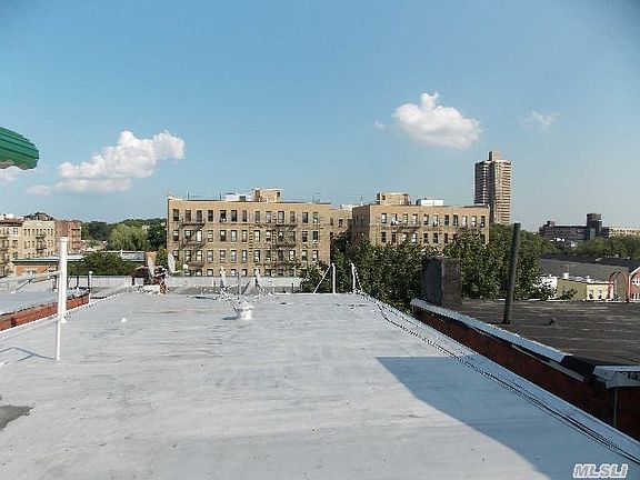 4th image of 2156 Crotona Ave