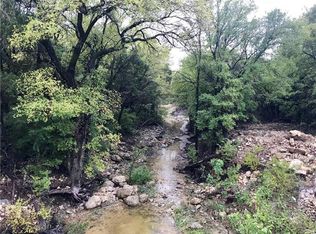 9425 Hilltop Dr, Cleburne, TX 76033