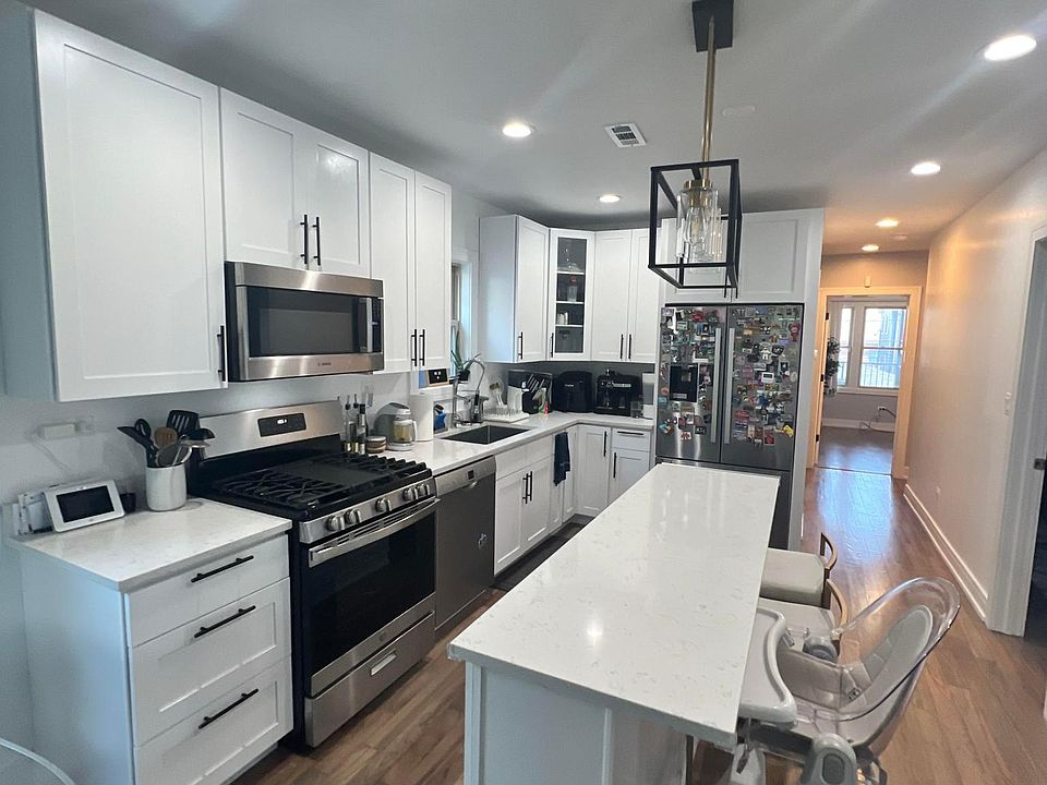 1st image of 3816 W Armitage Ave #2