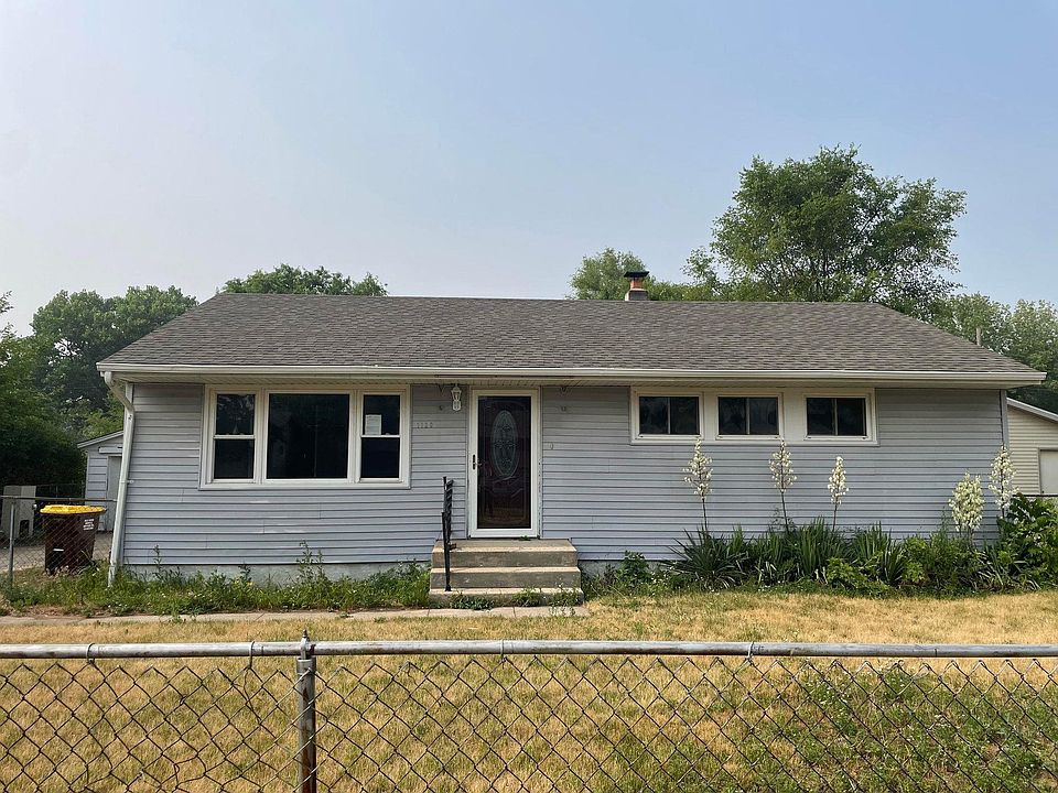 1st image of 1120 Copper Dr