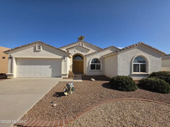 2705 S Chipshot Dr, Green Valley, AZ 85614