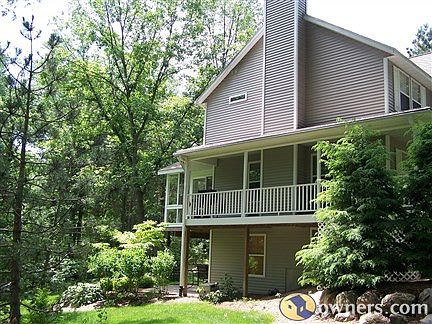 Side of wrap a round porch