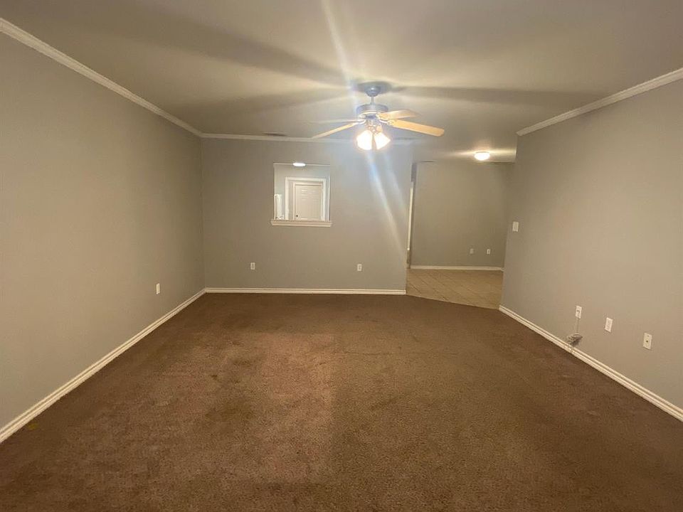 1st image of 5420 Kemper St #5420A