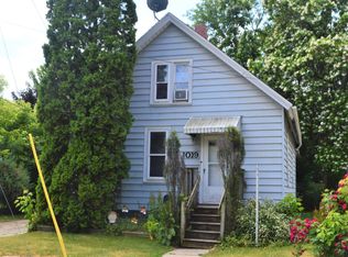 1019 44th St, Kenosha, WI 53140