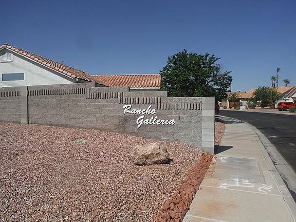 3rd image of 312 John Henry Dr