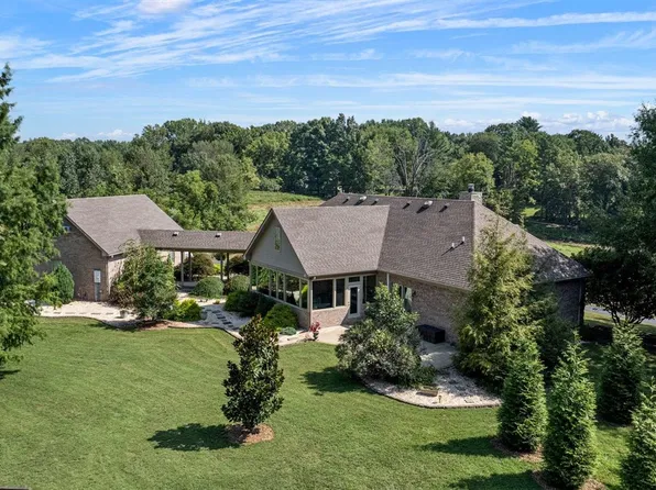 630 New Cut Rd, Bowling Green, KY 42103