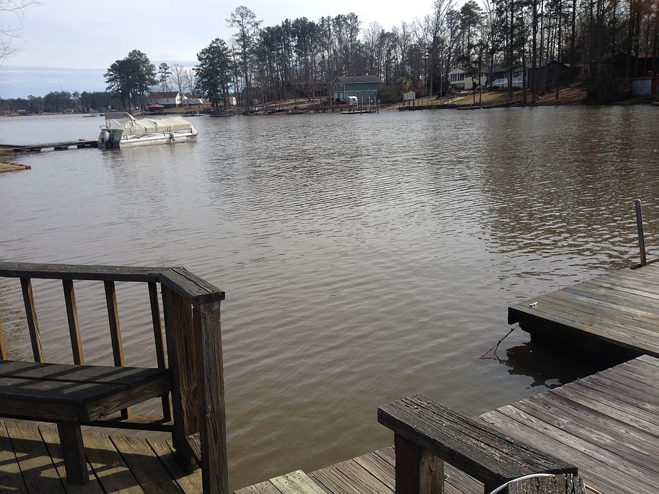 1st image of 354 Lakeshore Drive