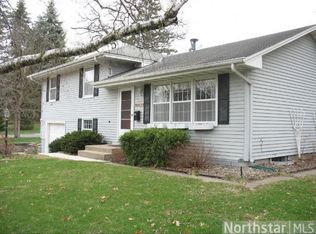 11433 Kell Rd, Bloomington, MN 55437