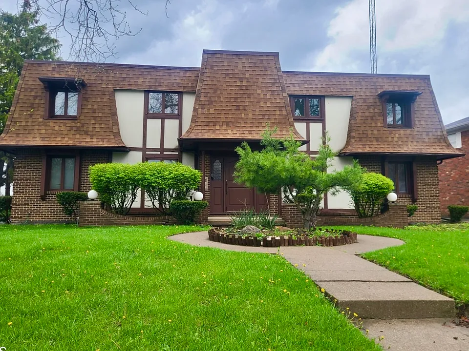 5544 Cresthaven Ln #C
