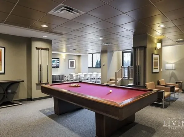 330 East 38th Street image 16 of 24