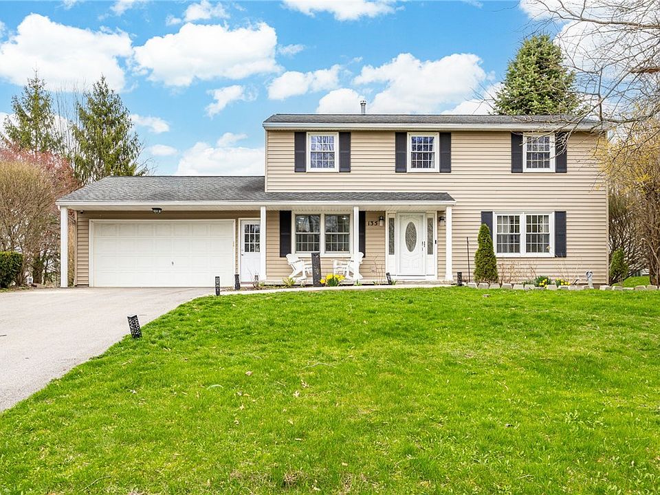 1st image of 135 Maple Hill Farm Rd