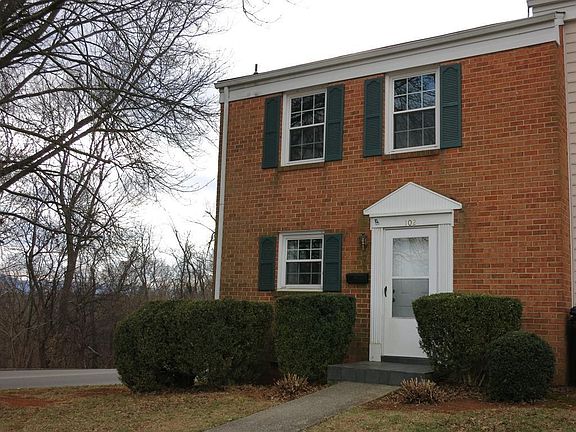 2nd image of 102 Southampton Dr