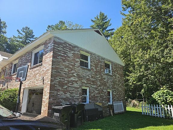 2nd image of 13 Acer Heights Road