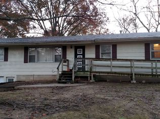 62 Lucinda Dr, Glen Carbon, IL