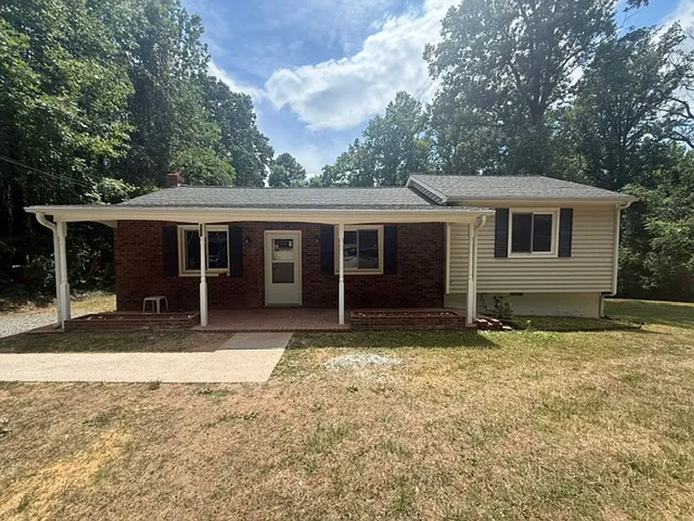 100 Haynes Ave — Photo 13