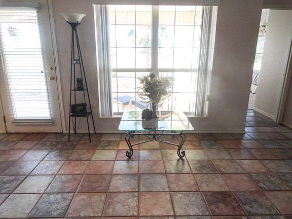 2nd image of 314 Diana Dr