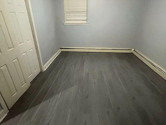 4th image of 321 Sanford Ave #Cpm2b