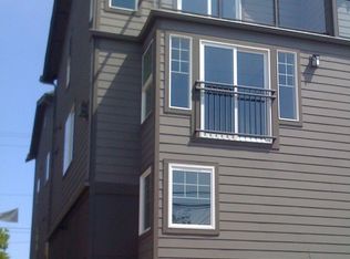 3421A California Ave SW, Seattle, WA 98116