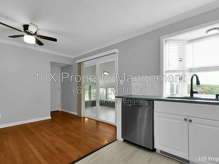 388 Shanahan Rd — Photo 14