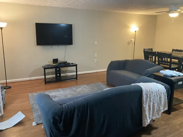 418 Janie Ln, Blacksburg, VA 24060