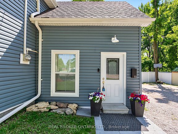 3rd image of 151 Atherley Rd