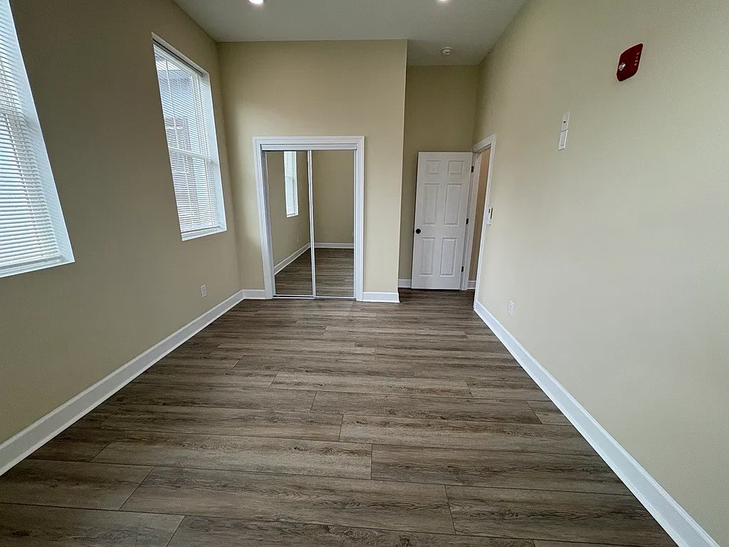 2 bed, $1,550 — Photo 4