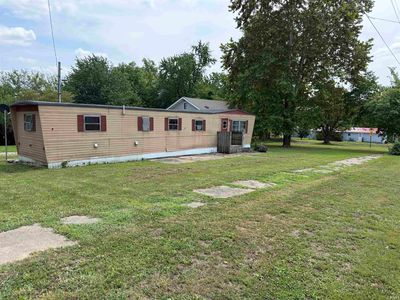331 W Oak St, Oakland City, IN, 47660