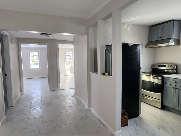 4th image of 192 Cypress Dr