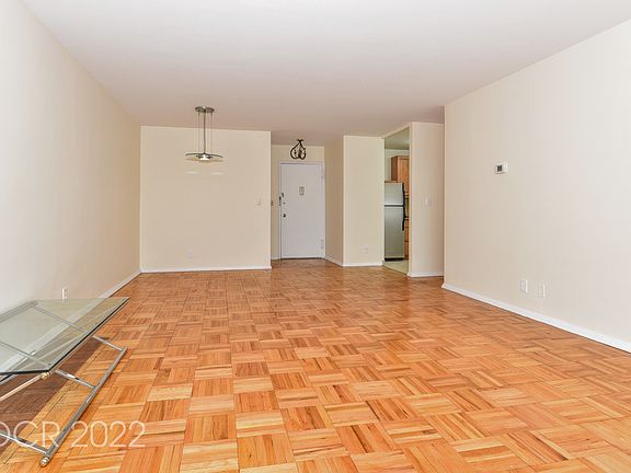 4th image of 2100 Linwood Ave APT 9C