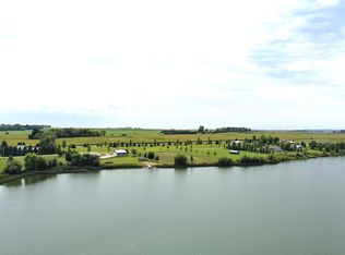 4 Summit Ln, Lake Wilson, MN 56151