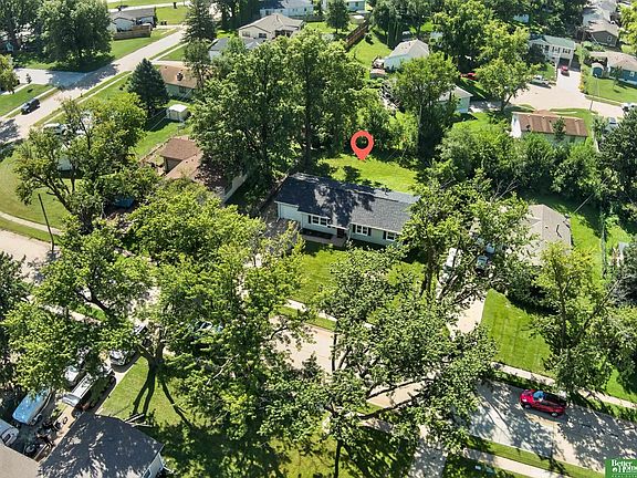 5th image of 9023 Lamont St