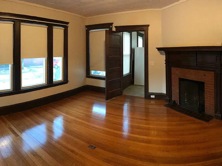82 Bridge St — Photo 10