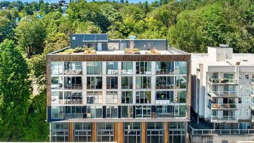 June Apartments on South Lake Union! Photo 1