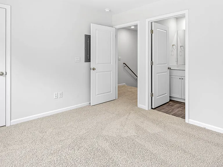 5804 Brambleberry Way — Photo 19