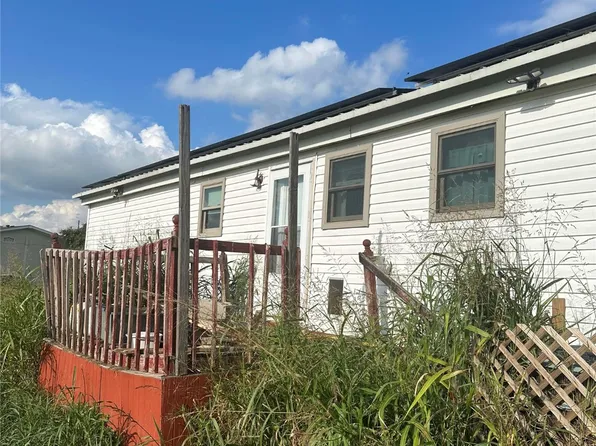 9309 Kansas St, Joshua, TX 76058