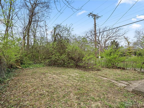 5th image of 501 Fleetfoot Ave