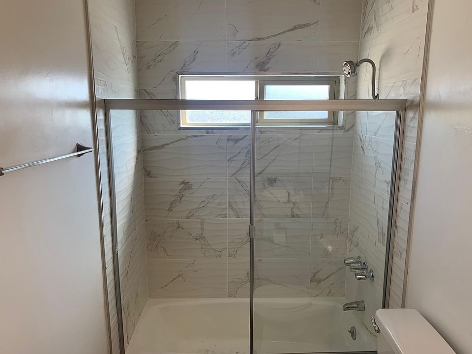 1st image of 8960 Orion Ave APT 9